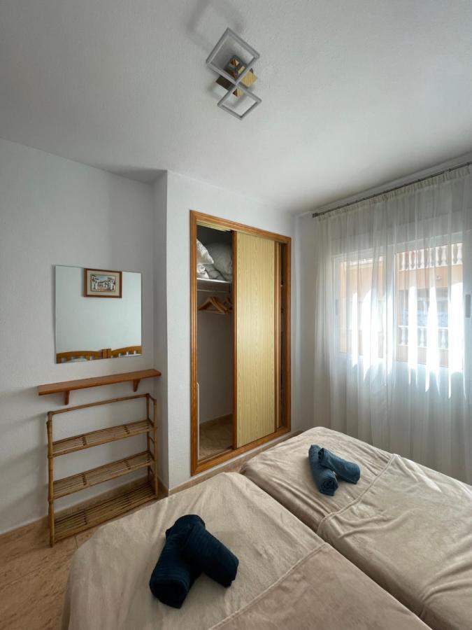 Apartment Goya Torrevieja Buitenkant foto